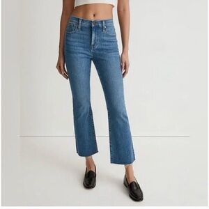 Madewell Mid-Rise Kick Out crop Jeans 24